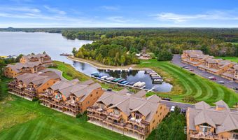 1824-2 Parkland Dr 0602, Arkdale, WI 54613