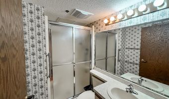 2200 Hamilton Dr 504, Ames, IA 50014