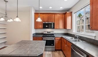 16115 SW GAGE Ln, Beaverton, OR 97006