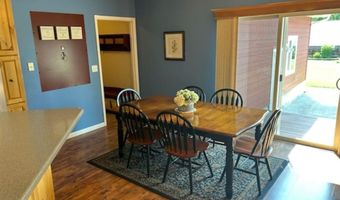 184 S 1st St W, Cowley, WY 82420