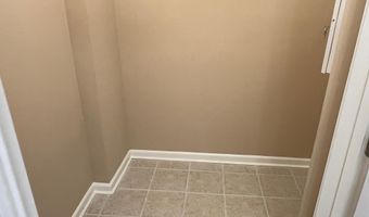 812 LONG Dr 812-F, Aberdeen, MD 21001