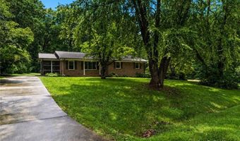 153 Shady Ln, Advance, NC 27006