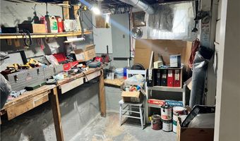 1726 E 45th St, Ashtabula, OH 44004