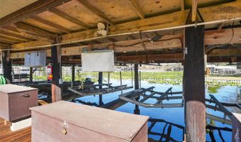1640 JUNO Trl 102A, Astor, FL 32102
