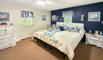 1075 Sandys Camp Rd, Big Sandy, TN 38221