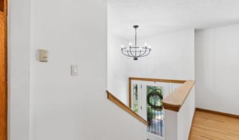 836 Old Post Rd, Arundel, ME 04046