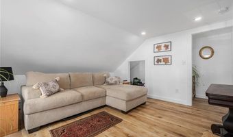 409 Summit Rd, Exeter, RI 02822