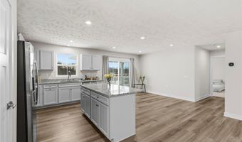 994 Bookman Ave, Akron, OH 44312