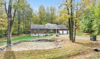 91 Decker Rd, Ancram, NY 12502