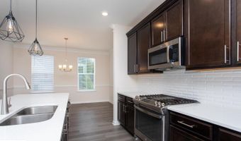 16501 TORTOLA Dr, Accokeek, MD 20607