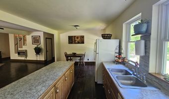18305 E State Highway 14, Ava, MO 65608