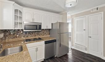 21 Delmont Dr #8, Atlanta, GA 30305