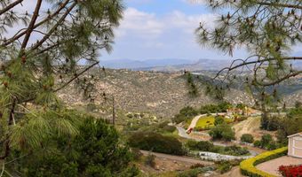 28983 Mountain Meadow Rd, Escondido, CA 92026
