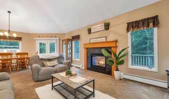 125 Deer Ridge Dr, Barrington, NH 03825