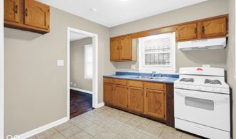 2308 W 16th St, Anderson, IN 46016