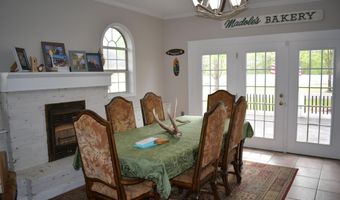 537 Latimer St, Baldwyn, MS 38824