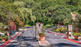 105 Zanzibar Dr, Aptos, CA 95003