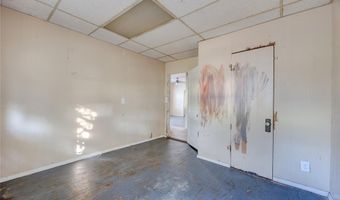 909 W Minnesota Ave, Chickasha, OK 73018