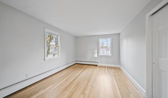 4 Forest Rd, Atkinson, NH 03811