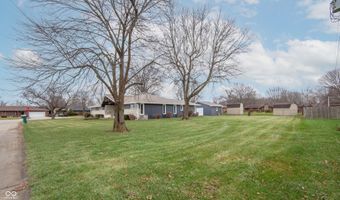 2110 Round Barn Rd, Anderson, IN 46017