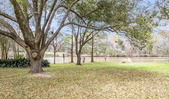 310 W Magnolia Ave, Abbeville, LA 70510