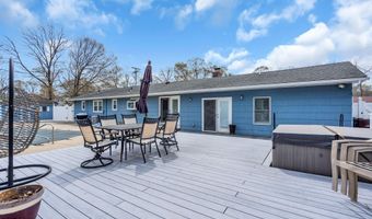7 Glenwood Dr, Bayville, NJ 08721