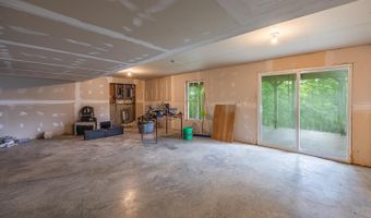 16365 Jeannie Dr, Aurora, IN 47001