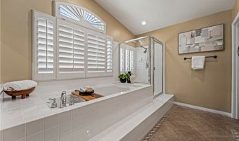 7520 E Toyon Ln, Anaheim, CA 92808