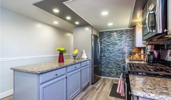 43 Deerfield Dr, Warwick, RI 02886