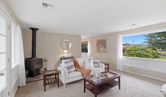 3630 CIRCLE Dr, Albany, OR 97322