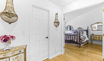 16800 NW PADDINGTON Dr, Beaverton, OR 97006