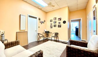 8 COMMONWEALTH Ave 6, Claymont, DE 19703