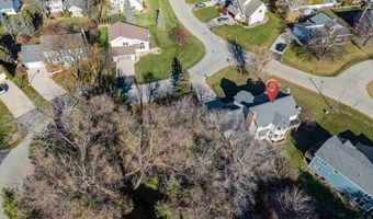 624 S KELLER PARK Dr, Appleton, WI 54914