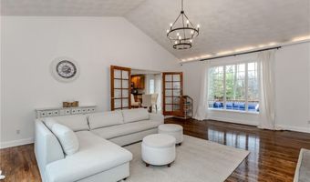 1 Princess Pine Rd, Lincoln, RI 02865