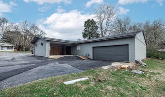 1809 Caddo St, Arkadelphia, AR 71923