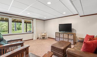 706 23rd St SW, Austin, MN 55912