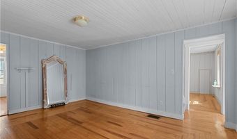 36 CONNECTION St, Newport, RI 02840