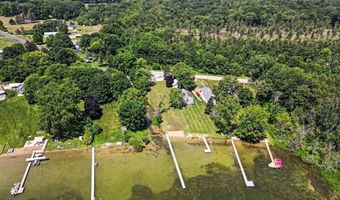 2402 Dumont Lake Rd, Allegan, MI 49010