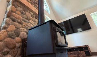 79 Silvertip Rd, Bear Valley, CA 95223