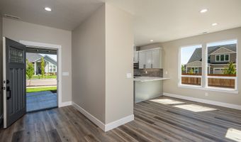 24934 WESTFIELD Ave, Veneta, OR 97487