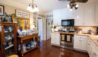 3210 Tunbridge Ln, Albany, GA 31721
