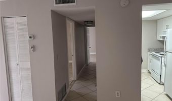 904 LAKE DESTINY Rd G, Altamonte Springs, FL 32714