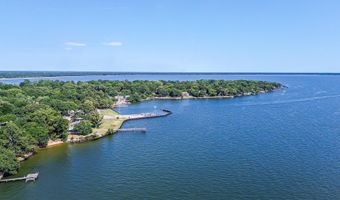 513 Pauline Dr, Bonneau, SC 29431