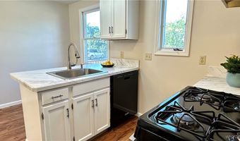 549 Burroughs Dr, Amherst, NY 14226