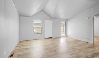 2512 Anchorage St, Elko, NV 89801