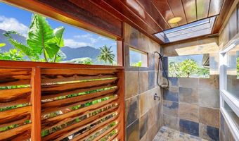 47-381 Ahuimanu Rd A, Kaneohe, HI 96744