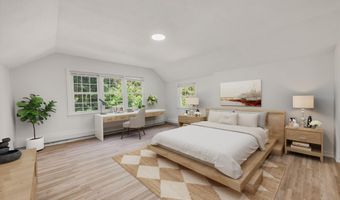 49 Old Middle Rd, Brookfield, CT 06804