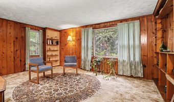 330 Catherine Ct, Allegan, MI 49010