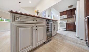 7 Sherborne Cir, Ashland, MA 01721