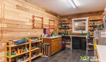 5570 Greybull Hwy, Cody, WY 82414